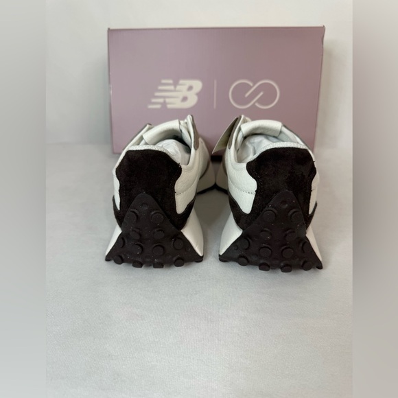 New Balance CALIA Women's 327 Shoes Suede Brown - Picture 5 of 13